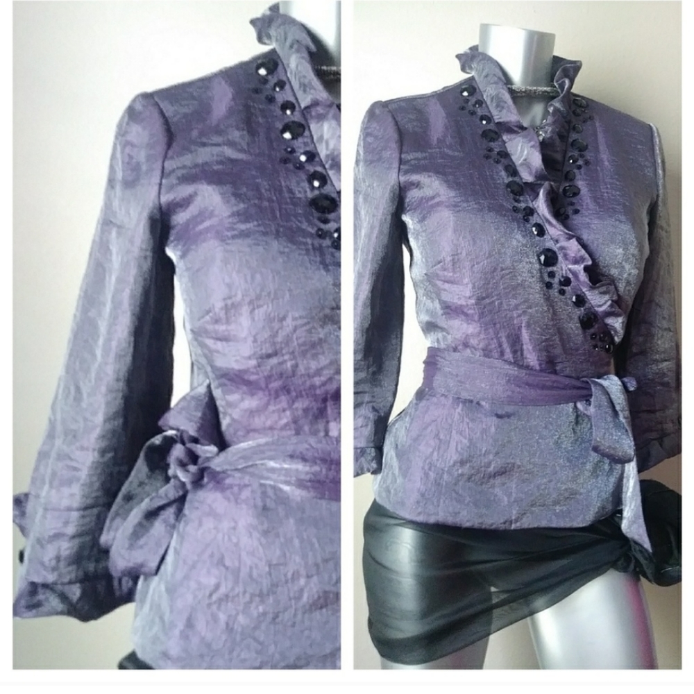 Beautiful shimmery iridescent blouse